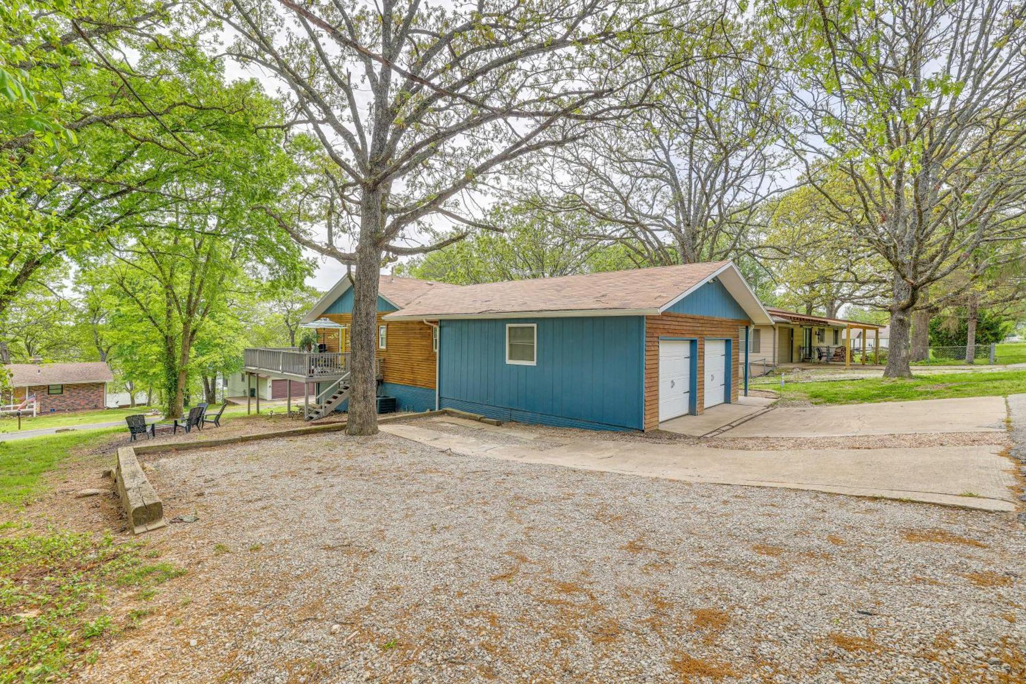 Shell Knob Home With Deck And Table Rock Lake View エクステリア 写真